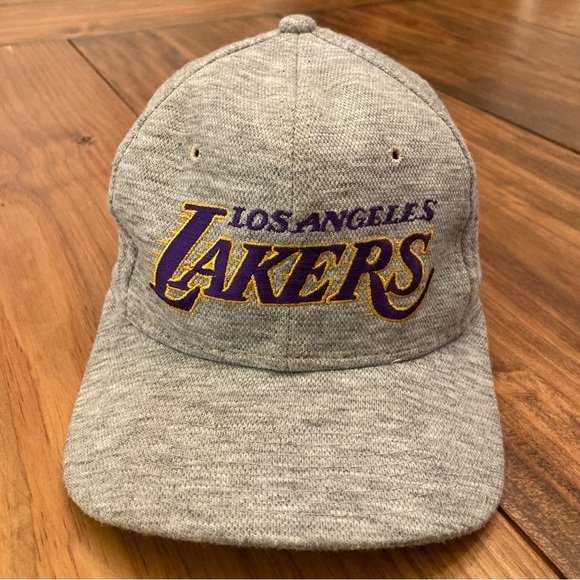 Vintage Los Angeles Lakers Sports Specialties Heather Script Motion Snapback Hat - Picture 3 of 12